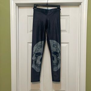 Zara Terez - black ZT performance leggings - skull imprint - size XS